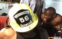 Gay Diaries: 一群黑人消防员抚摸他们的大鸡巴并在工作时深度肛交