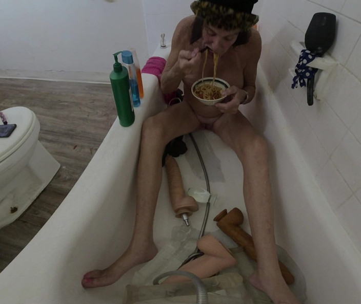 Lizzy Yum VR: Lizzy yum vr # 1