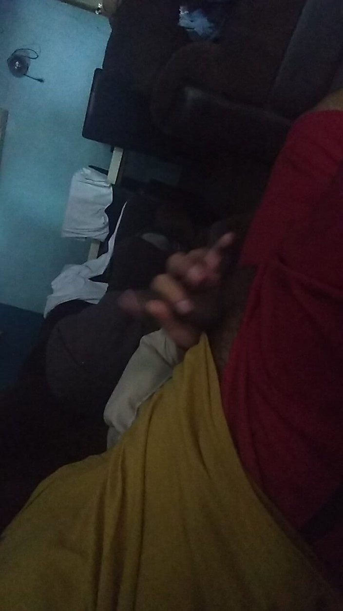 AlexAlejandro13: Je me sens très à l’aise sur le canapé