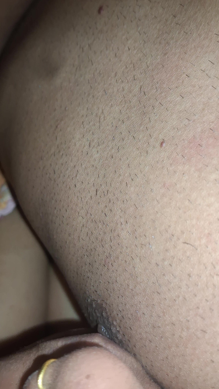 Busty Banuu: Femeie țâțoasă cu țâțe futută de vecin