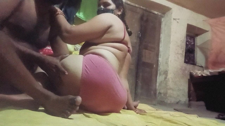 Desi_bhabhi121: 핫한 로맨스 성인 비디오