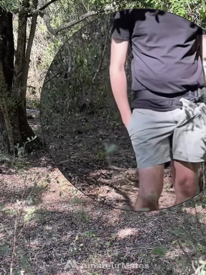 AmateurMates: Amatérský Chlapec Přistižen Při Honění V Lese