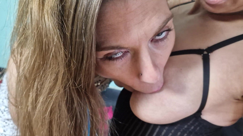 Wanilianna: Lesbian Ass Lickers: Part 1