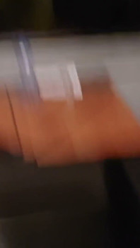 火车上的极端性爱：在一流的轿跑车性爱达达德维尔上操了一个年轻的美女继妹