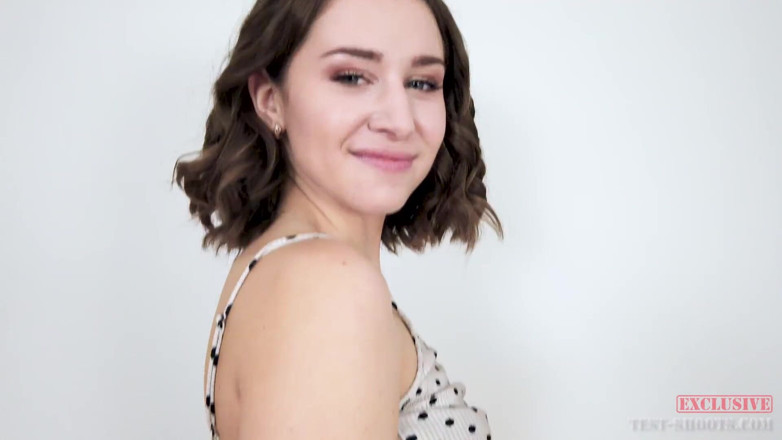 Test-Shoots: Casting video eksklusif Gabriella Ella