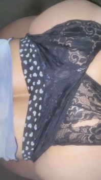 MILF Girl with Her Ass Snitched by an Eater, Look at the Size of the Hole!