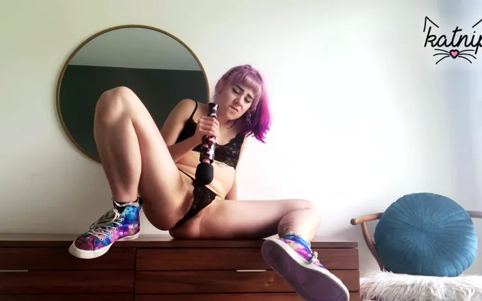 Kactus kutie: Lewand Cum in Lingerie