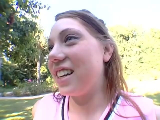 Tight little babes: Bardzo urocze cheerleaderki z małą cipką zostają zerżnięte przez grubego...