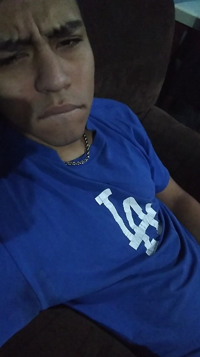 AlexAlejandro13: 像你喜欢他们一样无毛
