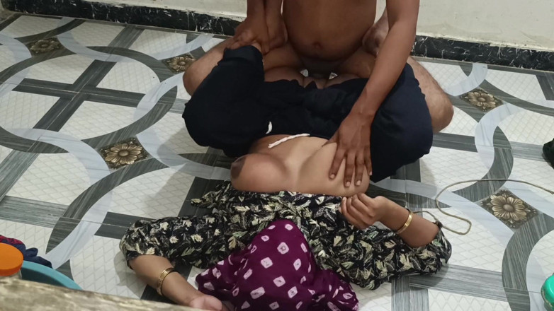 Bhabhi UP: Oto prezent Raksha Bandhan mojej przyrodniej siostry