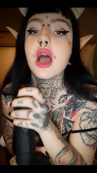 The First Minute Clip From a Super Hot Ten Minute Custom That Was Requested From One of My Pathetic Slaves