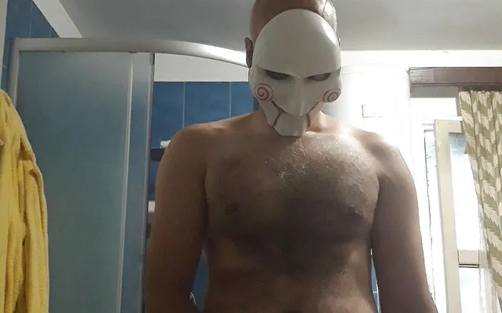 SingerMask: Rush handjob to not be caught by stepmom