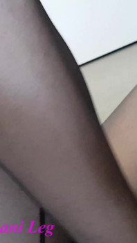 pentihoj pahni daani leg aaeene par bara viry nikaalti hai