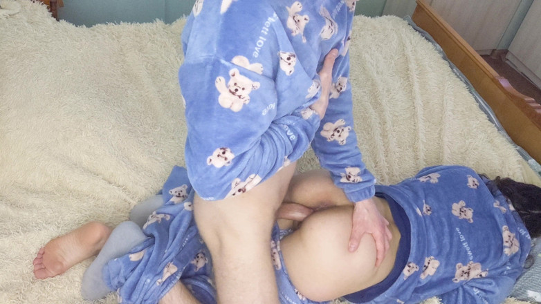 LittleLure: Sesso Duro Bistrous Venuto Dentro