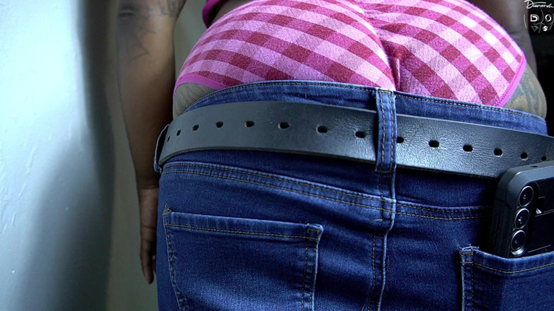 Diamond Ortega: Goddess Diamond's Stank Ass Jeans