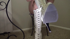 Tropical Lust: Uctívání bot Kendry