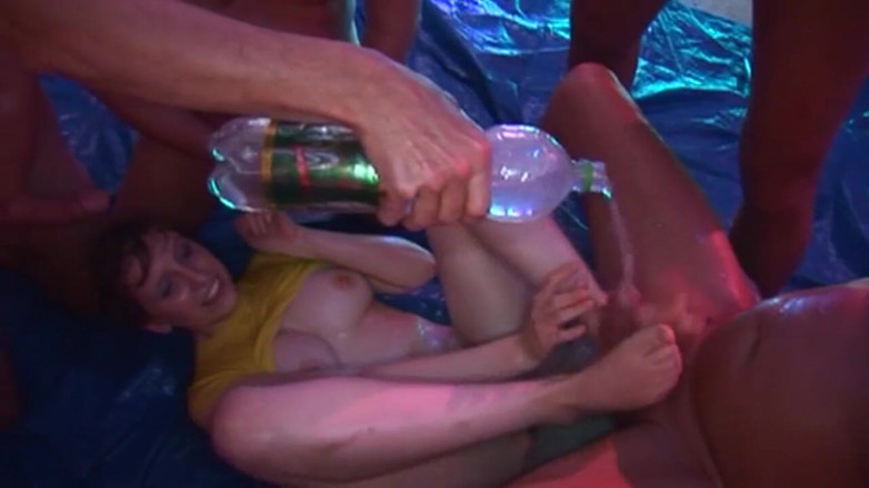 Xfucks: Mature Brunette Stretched Wide by Bottles and Fists in Gangbang