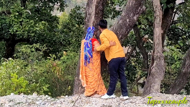 Topxxxcouple: India del pueblo disfrutando en video de sexo