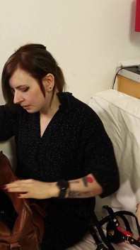 Miss ash leiht sklavin mila für eine Woche, um ihre laune zu befriedigen, mit spanking, nippelklemmen und lesbischer dominanz