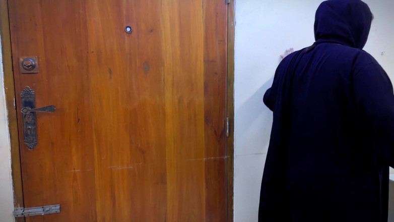 Aria Mia: Ibu tiri panas Maghribi Memakai Coli Hijab Abaya &amp; Seluar Dalam,...