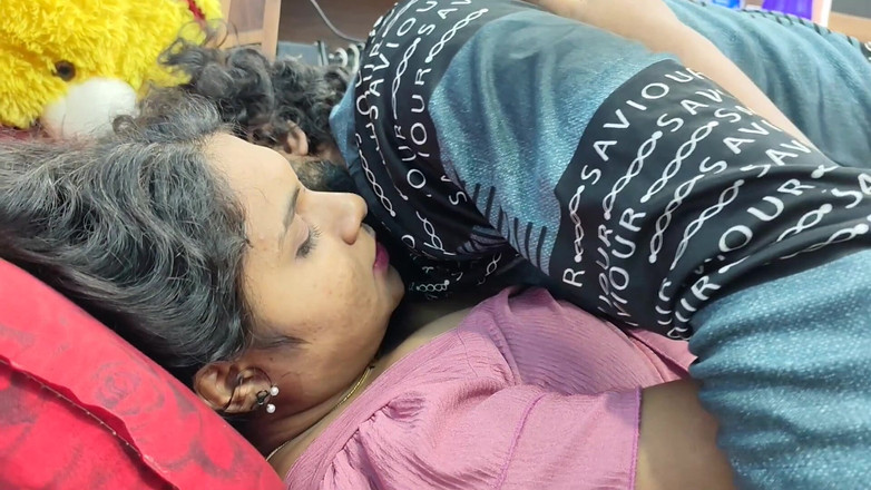 Vaigavarun45: Indická sexy romantika v ložnici se sexem