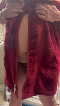 My Sweet Chubby Latina Wife Showering