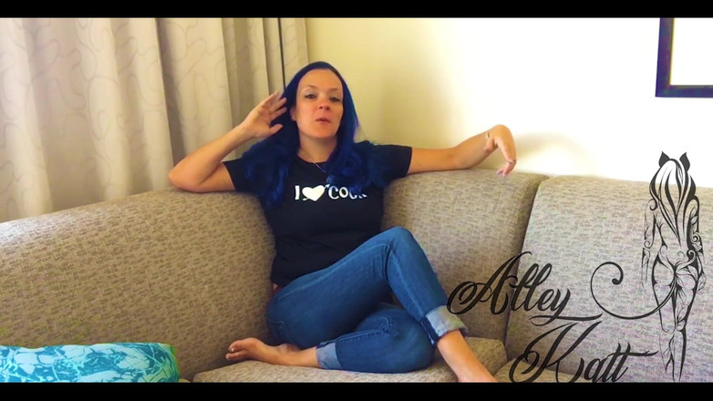 AlleyKatt: Hot Wives &amp; Hot Livesthis