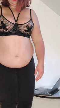 네 비서가 널 함정에 빠뜨렸어