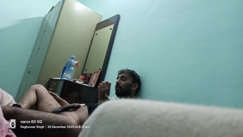 Rajasthani-old-lover: Las chicas indias son sexo con vecino padrastro y oficial...