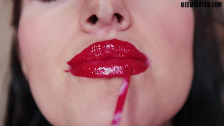 Lady Mesmeratrix Official: Hang on my lips