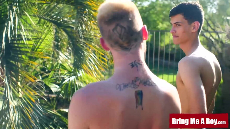Daddy On Twink: Bringmeaboy - Justin Cross y Declan Moore