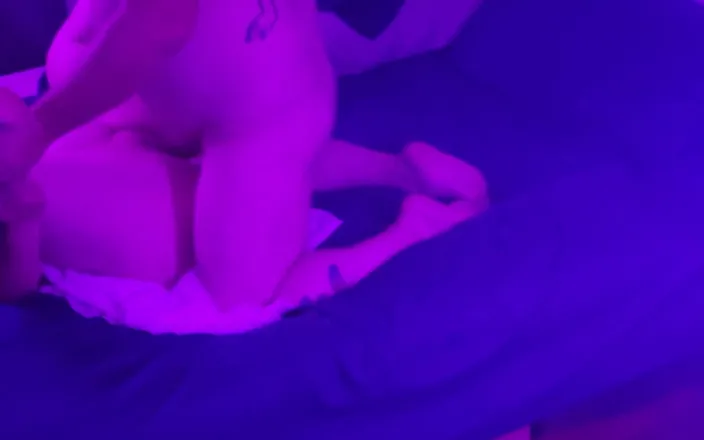 ScaninForFun: Purple Light Fucking