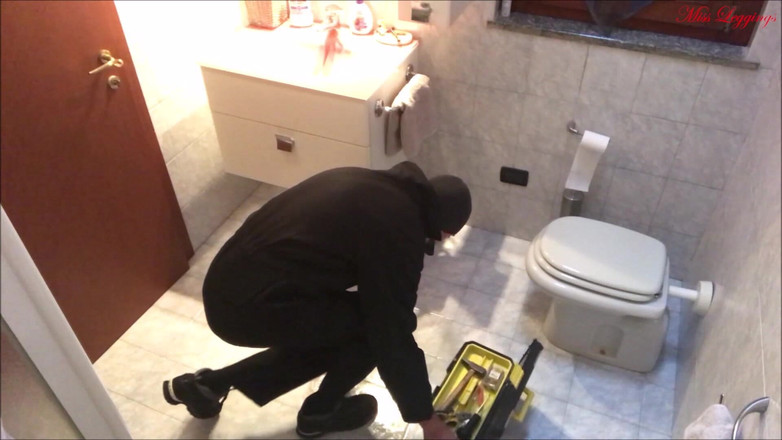 MissLeggings: Scopata Con L'idraulico