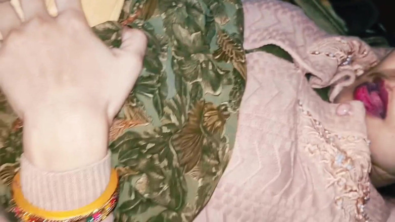 Village studio: Siostra została zerżnięta przez swojego przyrodniego brata, z bliska cipki...