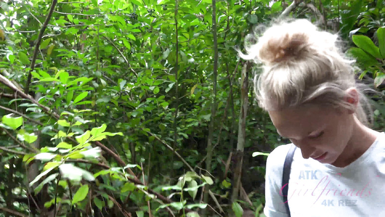 ATK Girlfriends: Percutian maya di Hawaii dengan Emma Hixx 9/16