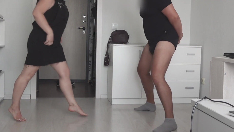Amateur_fetish: Amadora batendo bolas 2
