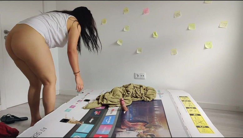 Miss Squirting: Fucking Stepdaughter Through a Hole in a Box