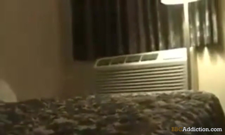 My BBC Addiction: Залежність від великого чорного члена - 100% аматорське та домашнє порно відео. Мілфи пристрастились до великого чорного члена та міжрасового траху