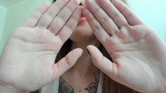 Rarible Diamond: Găng tay cao su trêu chọc