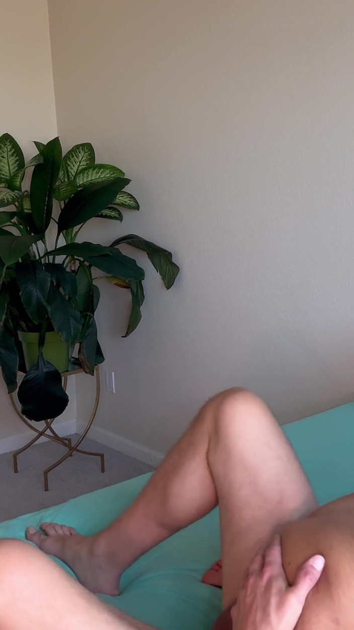 Sensual productions: Tengere Vixen wordt geneukt door een gigantische lul in de...