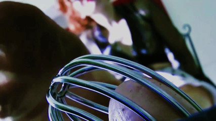 Goddess Celine: バレンタインデーにケージ内で射精