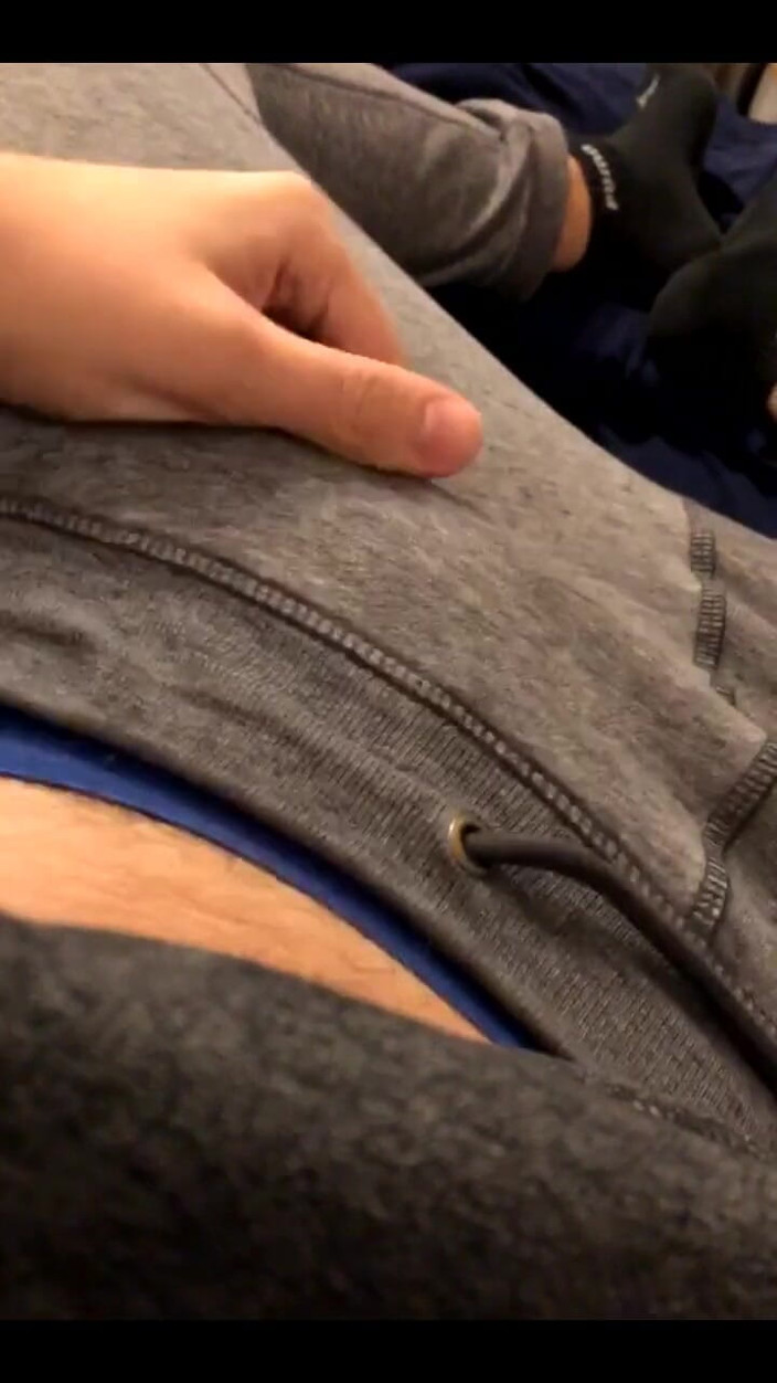Hotlover1995x: Il Grosso Cazzo Tedesco Vuole Respirare