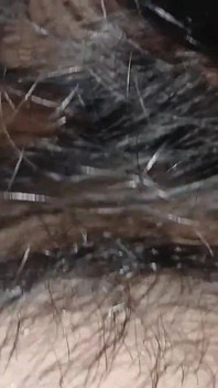 Üvey anne üvey oğluyla yatağı paylaşıyor