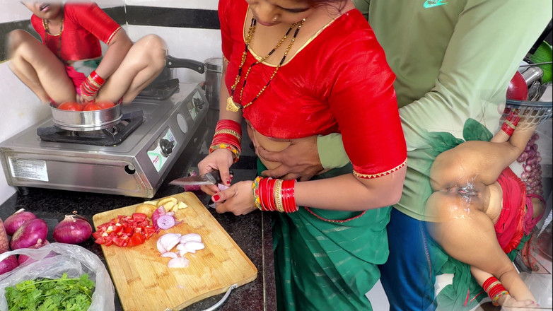 Sexy Komal: Am zweiten Tag von Komals Hochzeitsnacht kocht ihr schwager Khichadi...