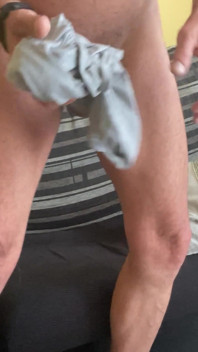 İspanyol orta yaşlı seksi kadın kamerada - azgın evli kadın komşusunu canlı sikiyor