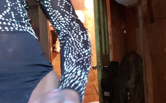 Laura1929: Sou Laura, uma garota transexual de Tijuana.