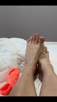 Lying on the Bed, I Stretched My Legs Out - Just Relaxing