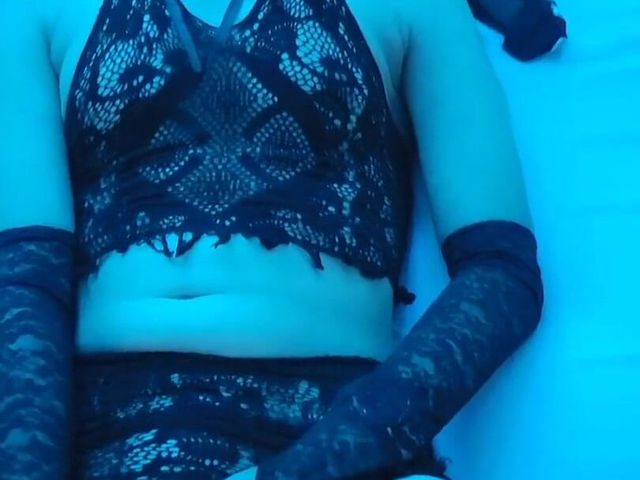 Horny Stepmoms Needs Some Time Alone Too. (Cricket studio)