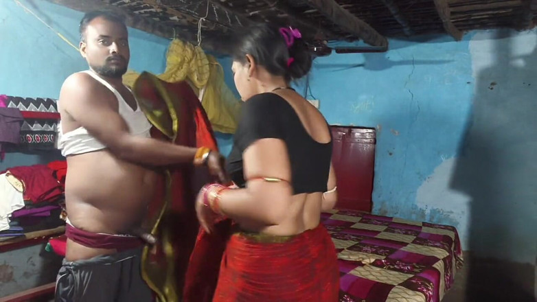 Sona bhabhi: Beautiful Bengali Village Housewife Fucking