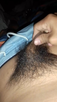 털이 무성한 자지